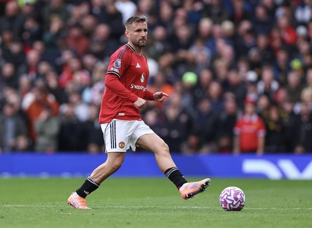 邮报盘点卡里克上任后的输家：芒特、卢克-肖、中后卫们