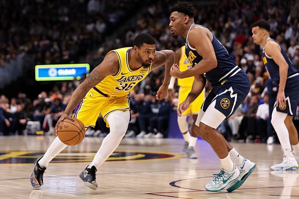 乐鱼网址-单节12分！湖人后场大闸成为了球队完成逆转球的关键人物？